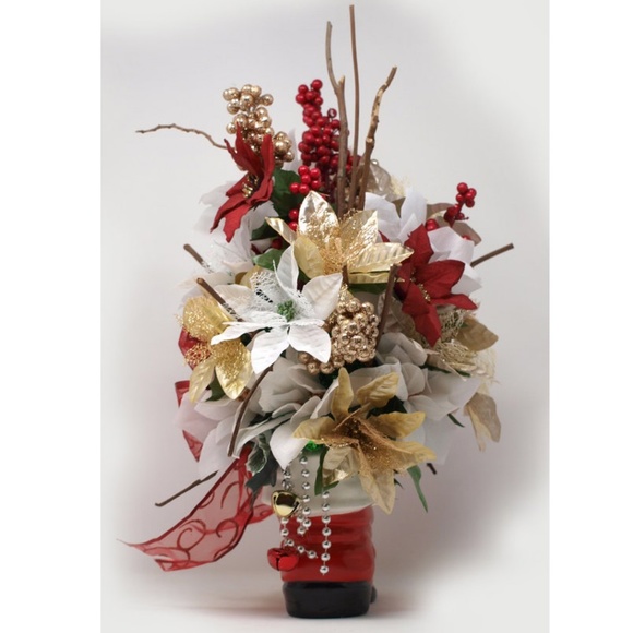 Holiday Vintage Santa Boot Floral Arrangement Centerpiece, Poinsettia Flowers - Picture 5 of 10